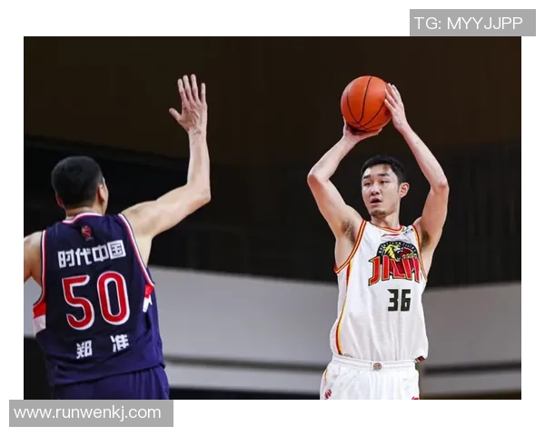 深圳羽毛球队在洲际杯积分榜上以73分稳居第一名展现强大实力