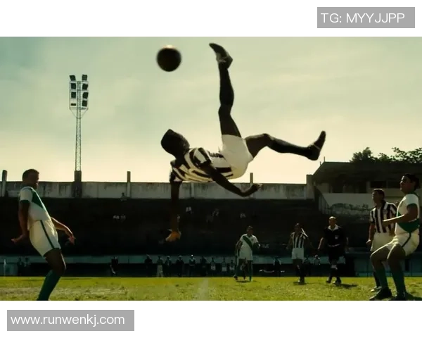 贝利:足球传奇的巅峰之路与永恒影响力探讨