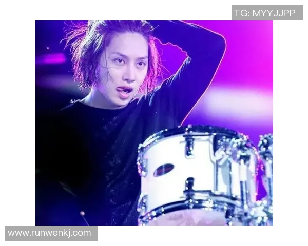 爱豆与足球明星的魅力对决谁才是青春偶像的真正代表